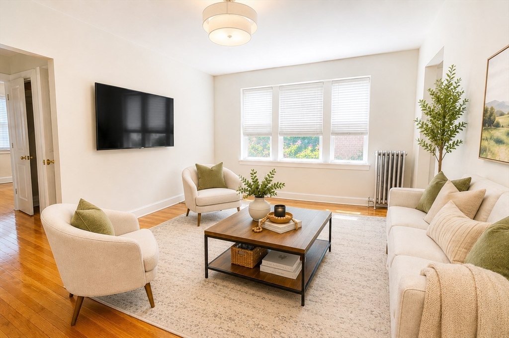 8 Walnut St 2