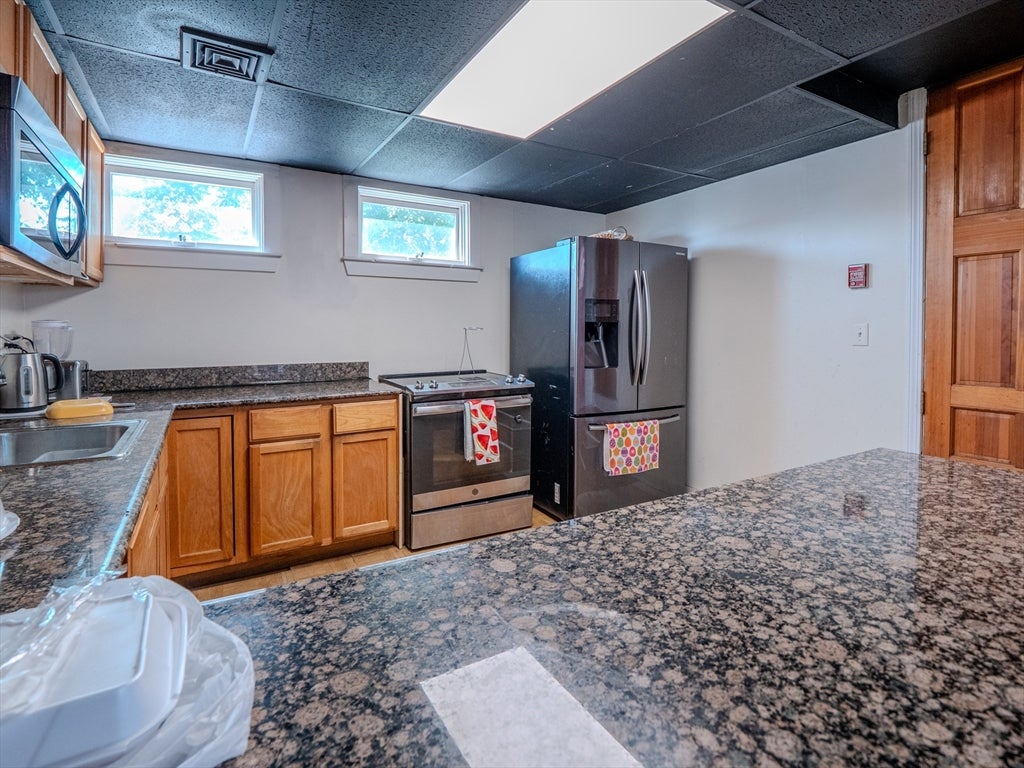 29 Spruce St, Milford, MA, 29 Spruce St, Milford, MA Photo #12