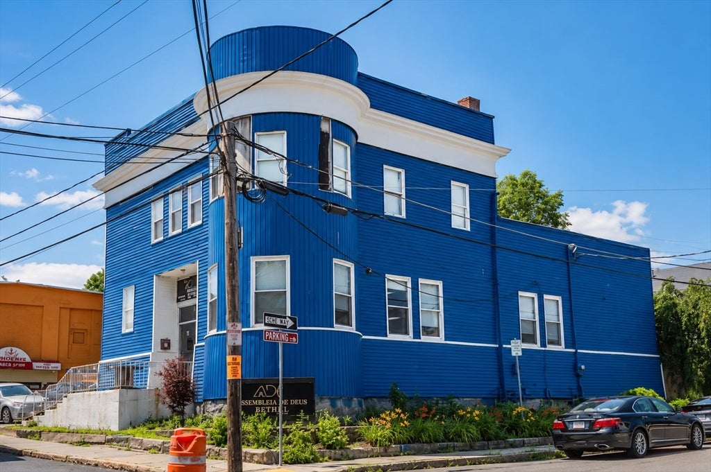 29 Spruce St, Milford, MA, 29 Spruce St, Milford, MA Photo #2