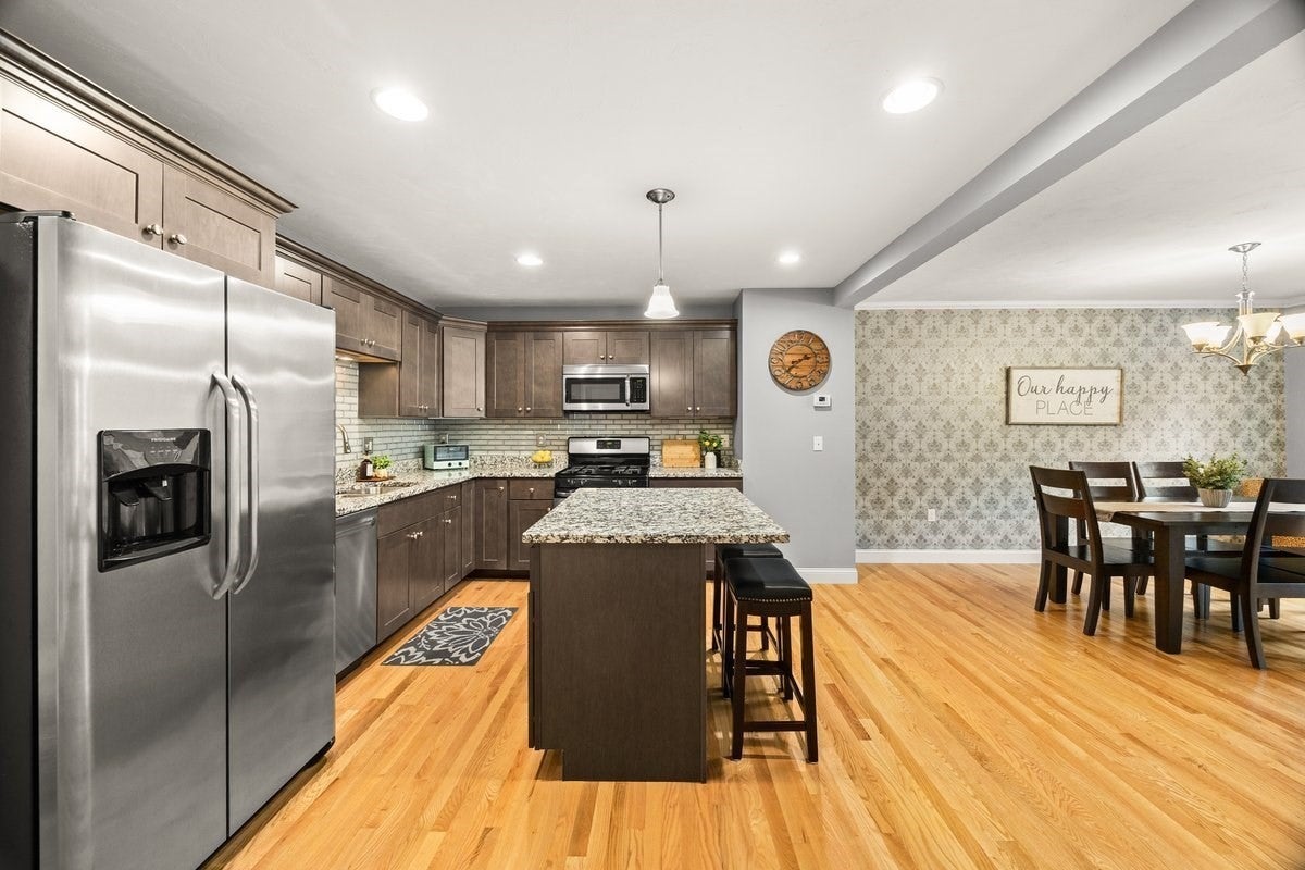 500 Mendon Road #28, Cumberland, RI, 500 Mendon Road #28, Cumberland, RI Photo #4