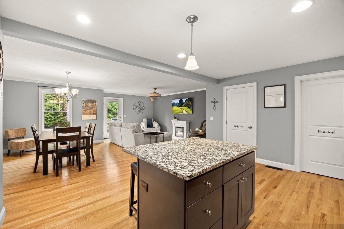 500 Mendon Road #28, Cumberland, RI, 500 Mendon Road #28, Cumberland, RI Photo #7