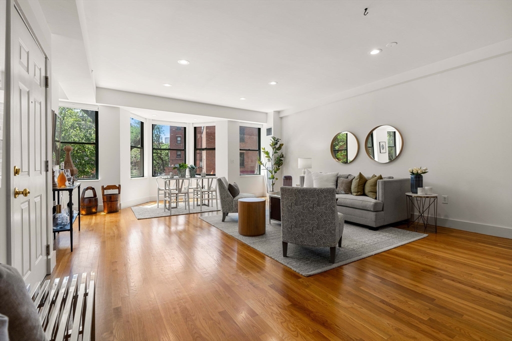 90 Broadway 2C