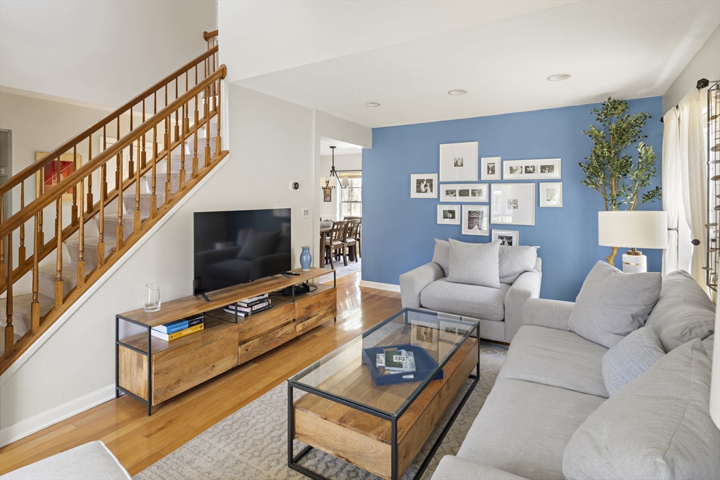 4 Balcom Drive