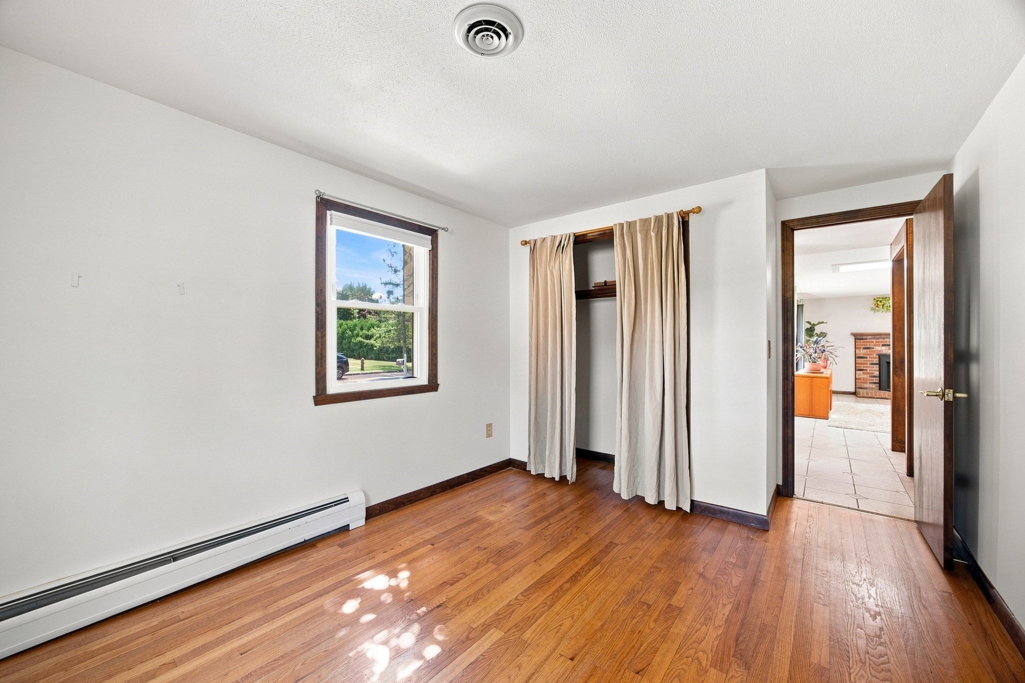 47 Overlook Dr, Easthampton, MA, 47 Overlook Dr, Easthampton, MA Photo #21