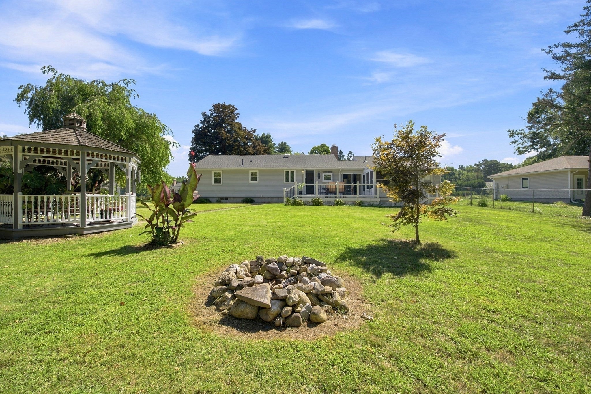 47 Overlook Dr, Easthampton, MA, 47 Overlook Dr, Easthampton, MA Photo #38