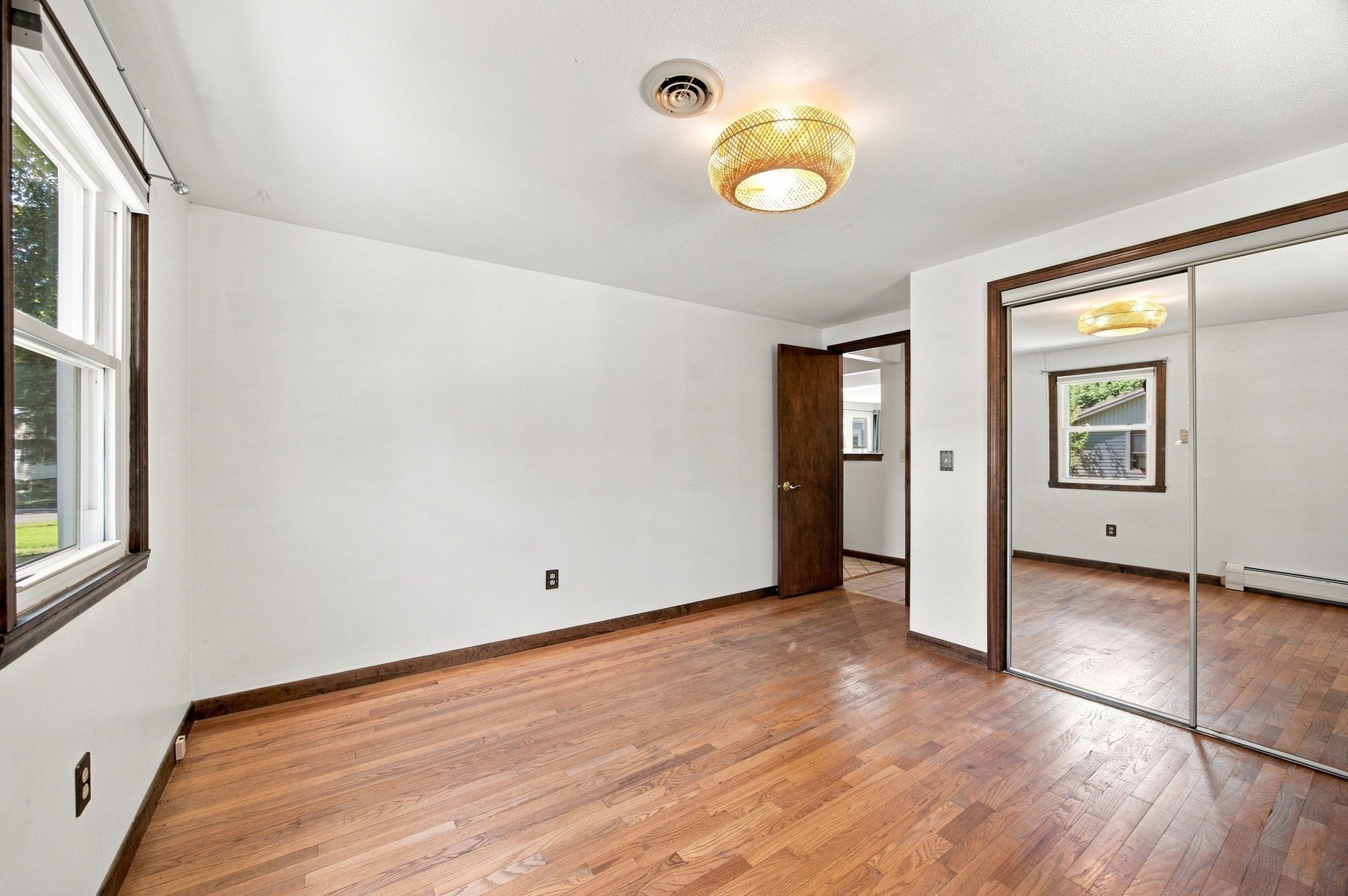 47 Overlook Dr, Easthampton, MA, 47 Overlook Dr, Easthampton, MA Photo #13