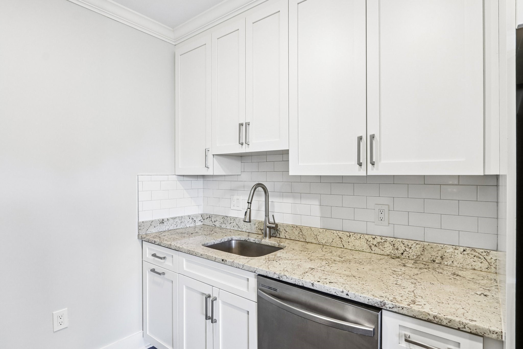 18 Hennery Way #18I, Medfield, MA Photo #5
