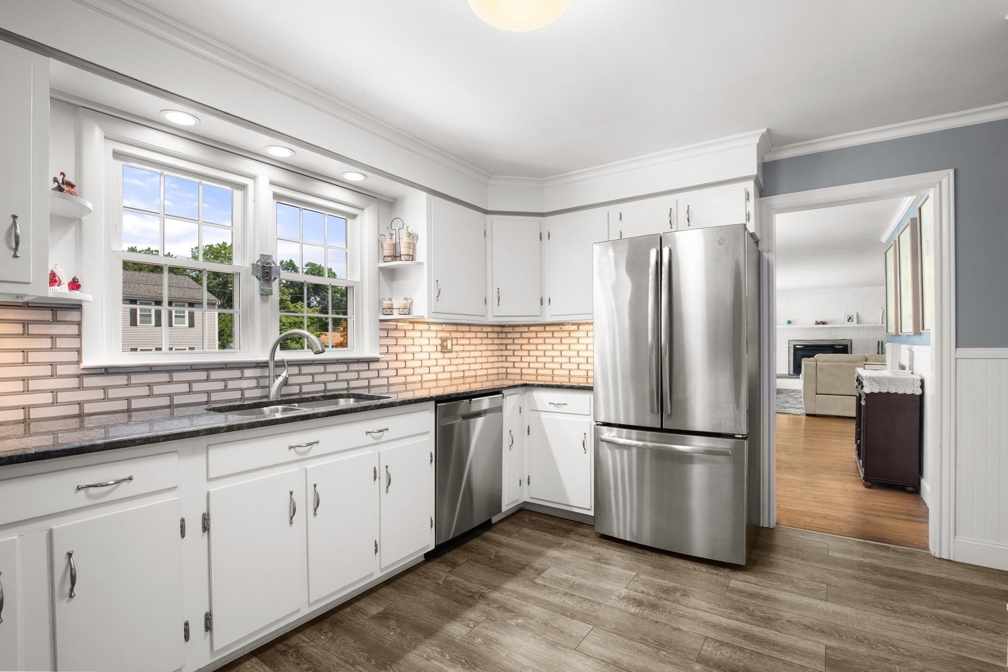 45 Westwood Dr, Whitman MA 02382