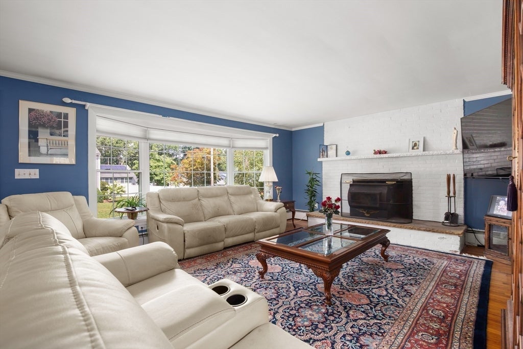 45 Westwood Dr, Whitman, MA, 45 Westwood Dr, Whitman, MA Photo #8