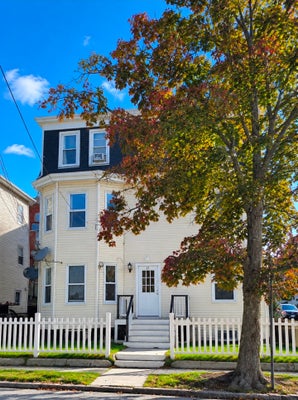 17 WARREN ST APT 1, PEABODY, MA 01960 - Image b08bef954bbc4ee7477526caa8605bbb/69146072