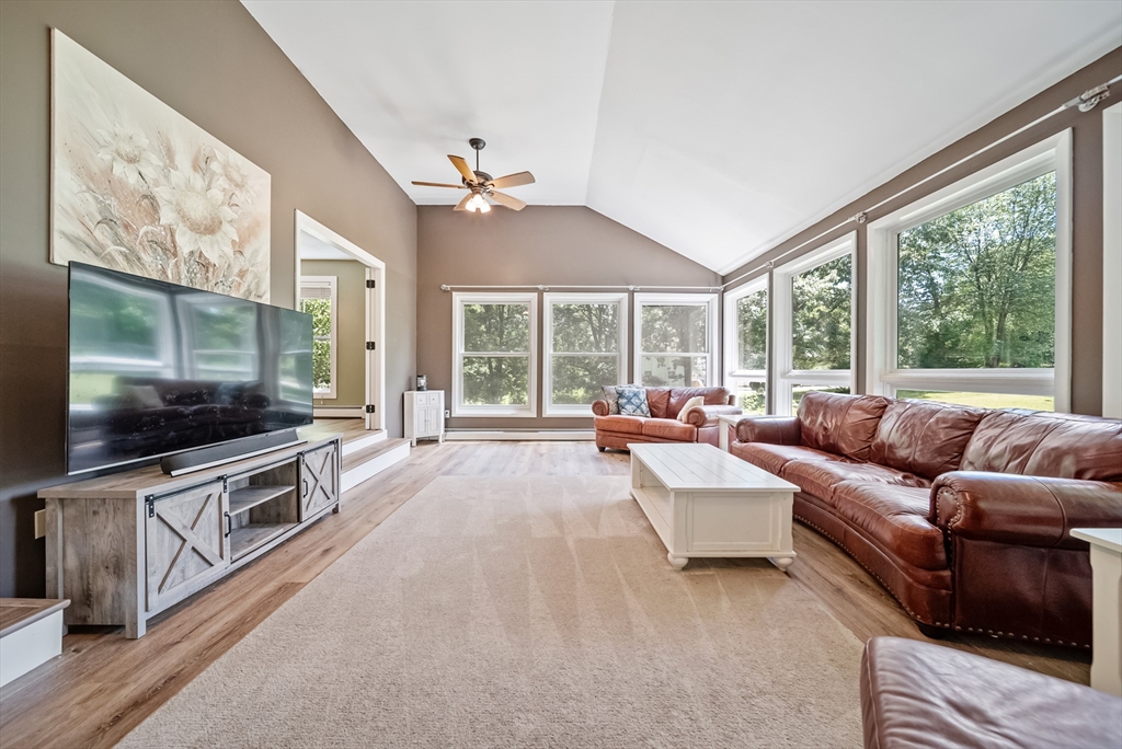 7 Moulton Drive