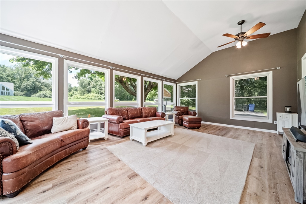 7 Moulton Drive