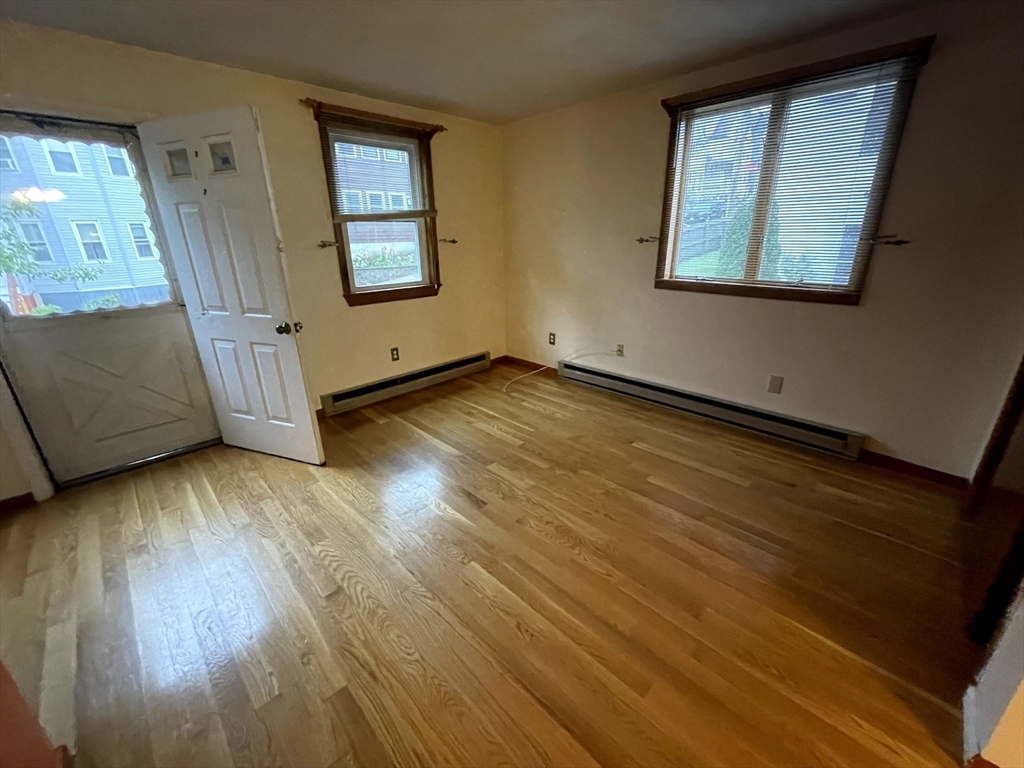 21 Hillside Ave 21