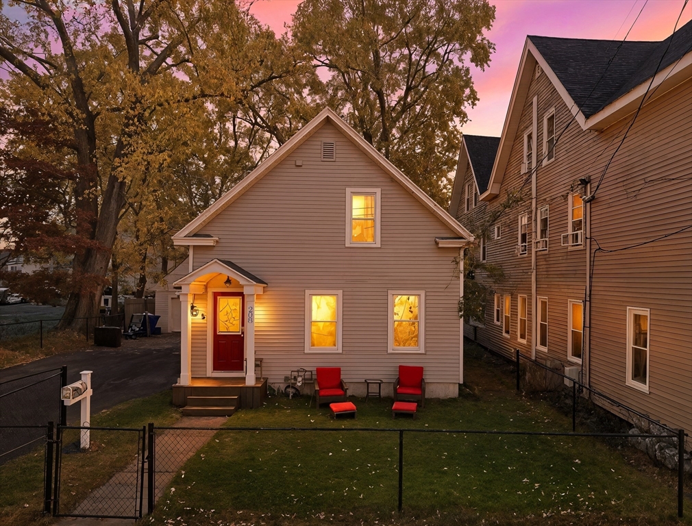 208 Whittenton Street