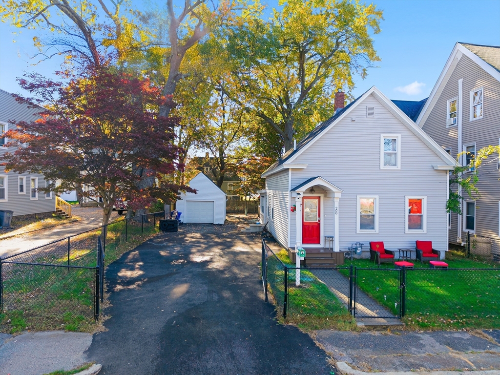 208 Whittenton Street