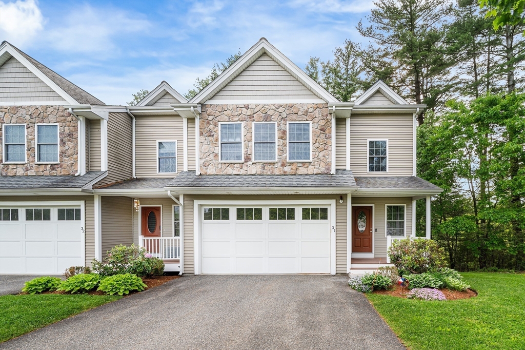 215 Rangeway Rd 31