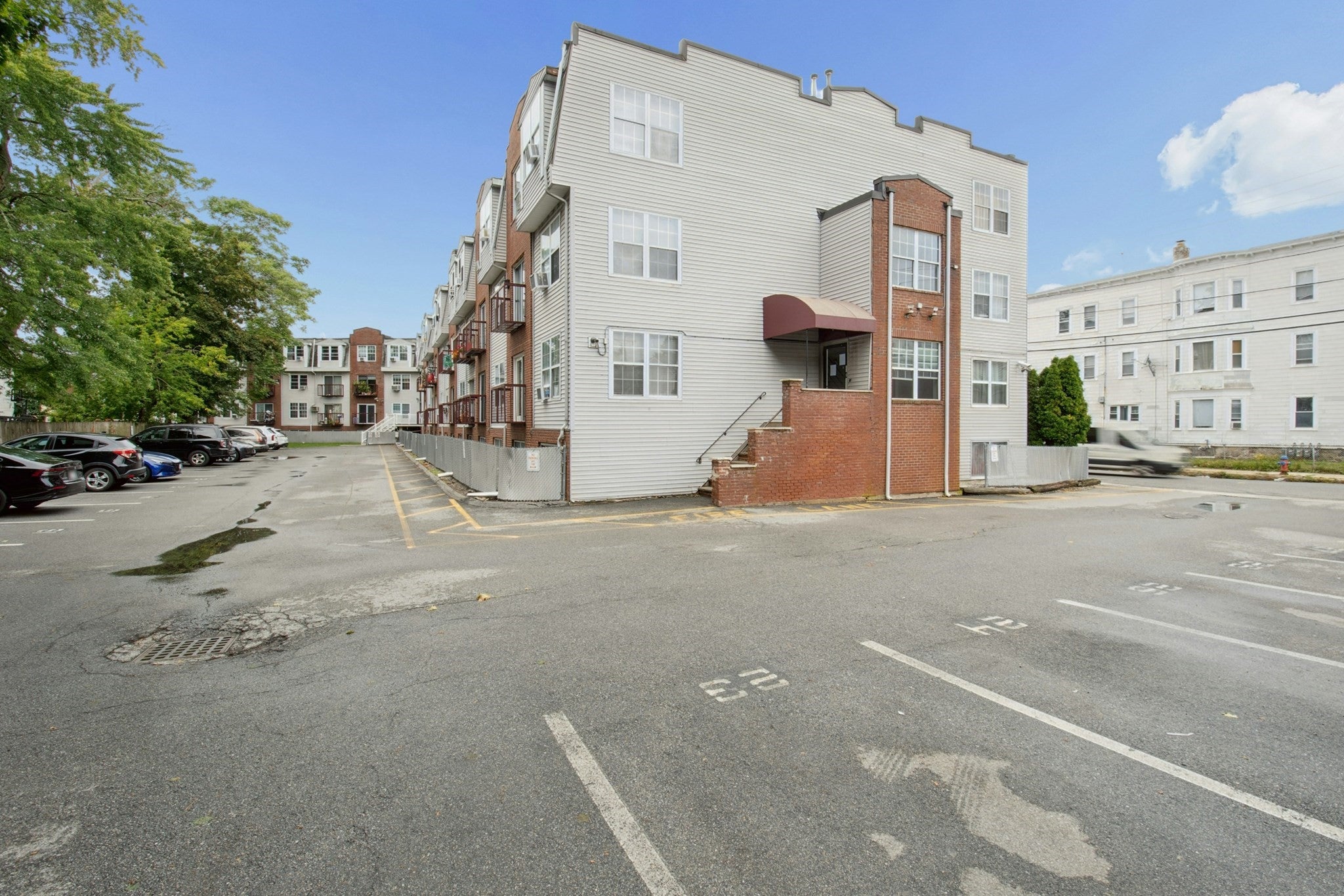 20 Knox ST #21, Lawrence, MA Photo #27