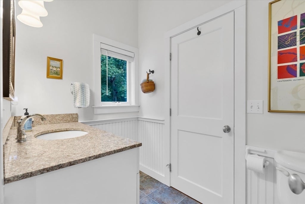 575 Harwich Rd, Brewster, MA Photo #30