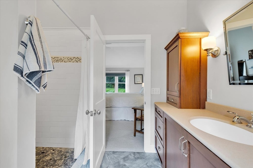 575 Harwich Rd, Brewster, MA Photo #19