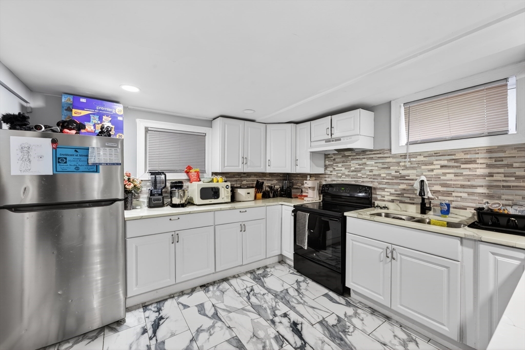 25 Tripoli St, Cranston, RI, 25 Tripoli St, Cranston, RI Photo #25
