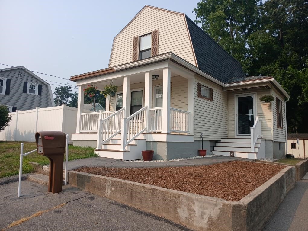50 Freeman Ave