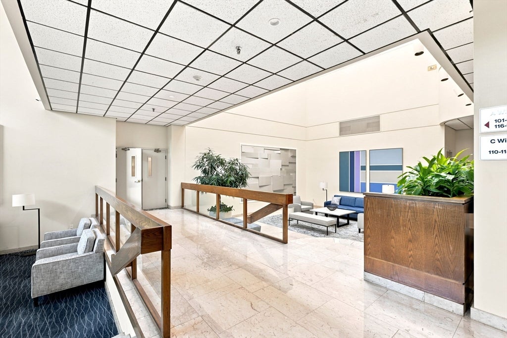 210 Nahanton St #116, Newton, MA Photo #33