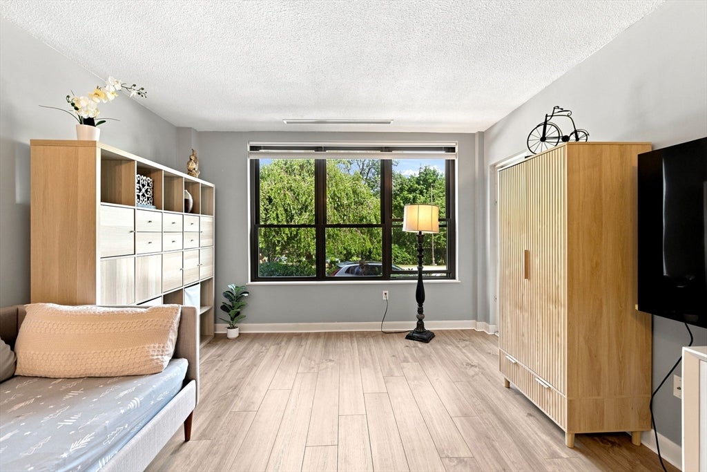 210 Nahanton St #116, Newton, MA Photo #16