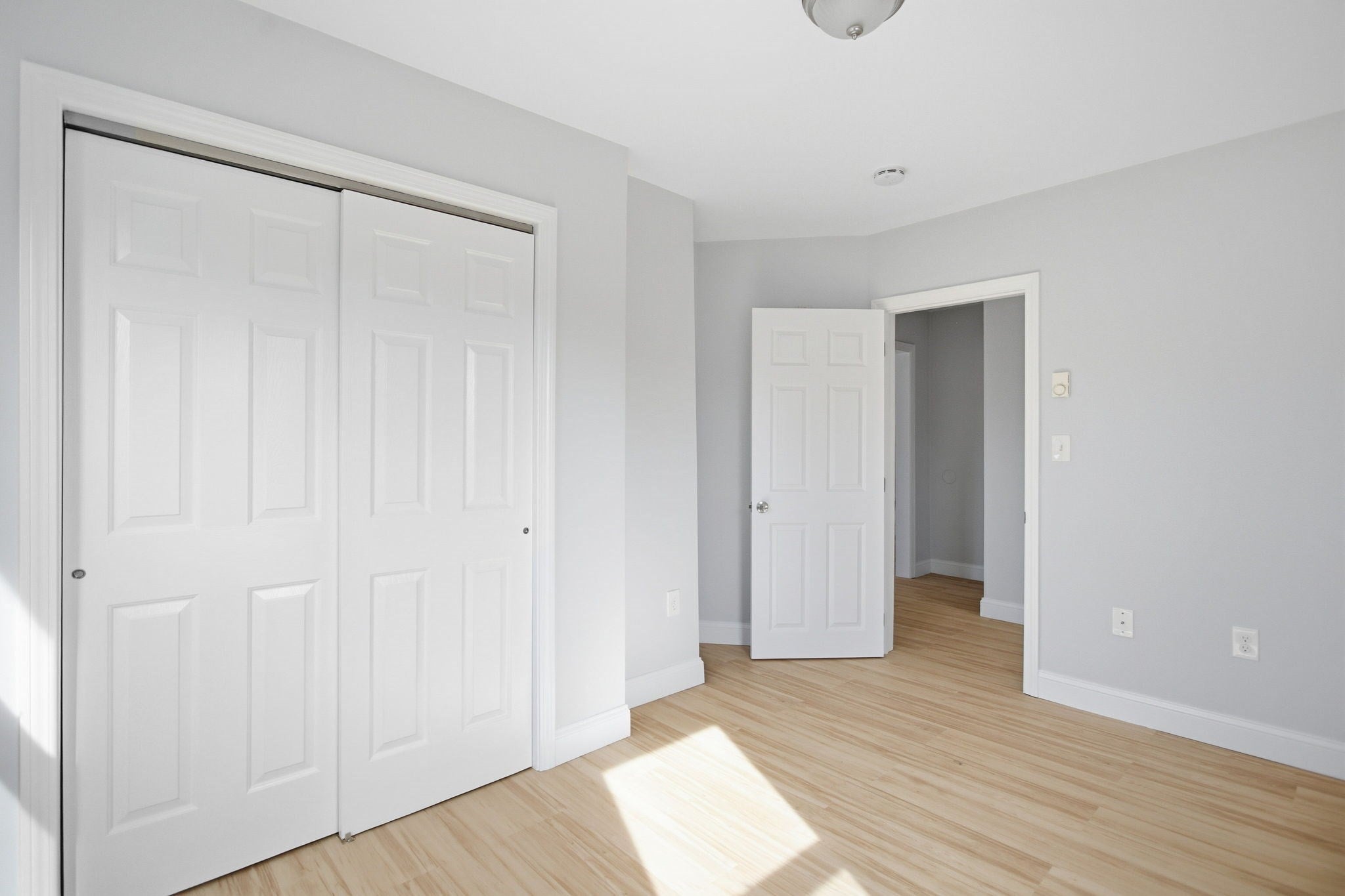 101 Hilldale Ave, Haverhill, MA Photo #28