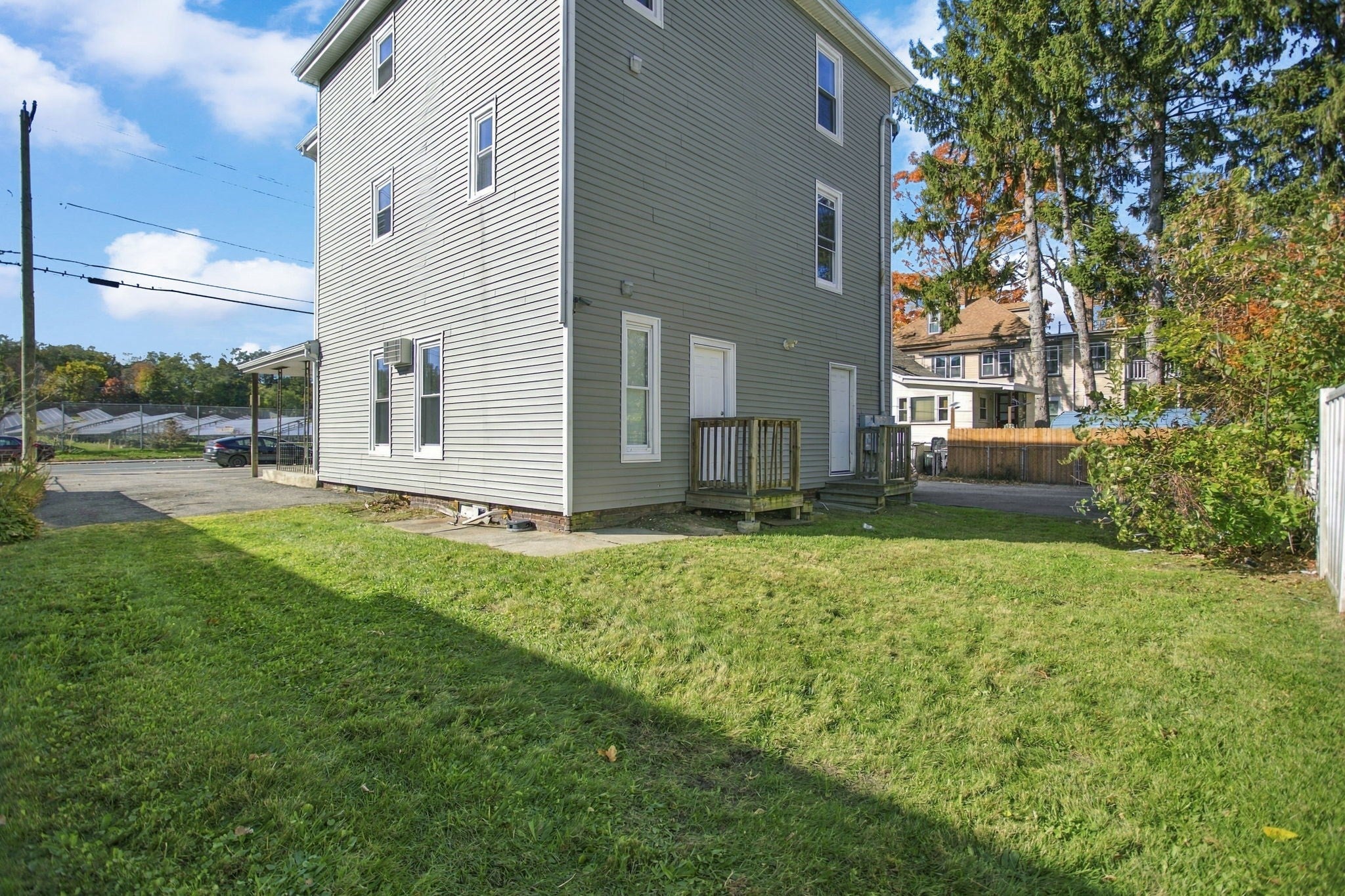 101 Hilldale Ave