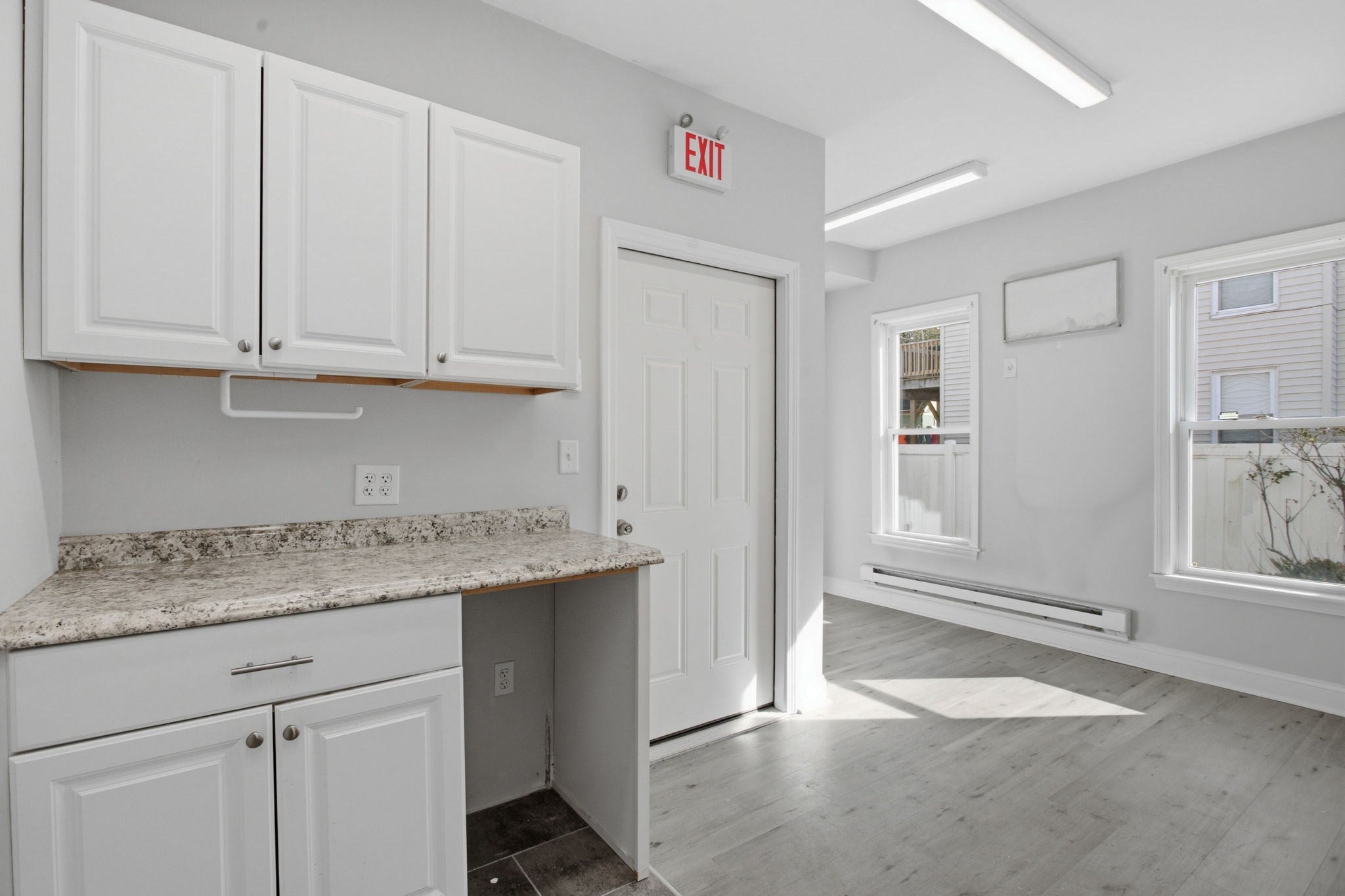 101 Hilldale Ave, Haverhill, MA Photo #38