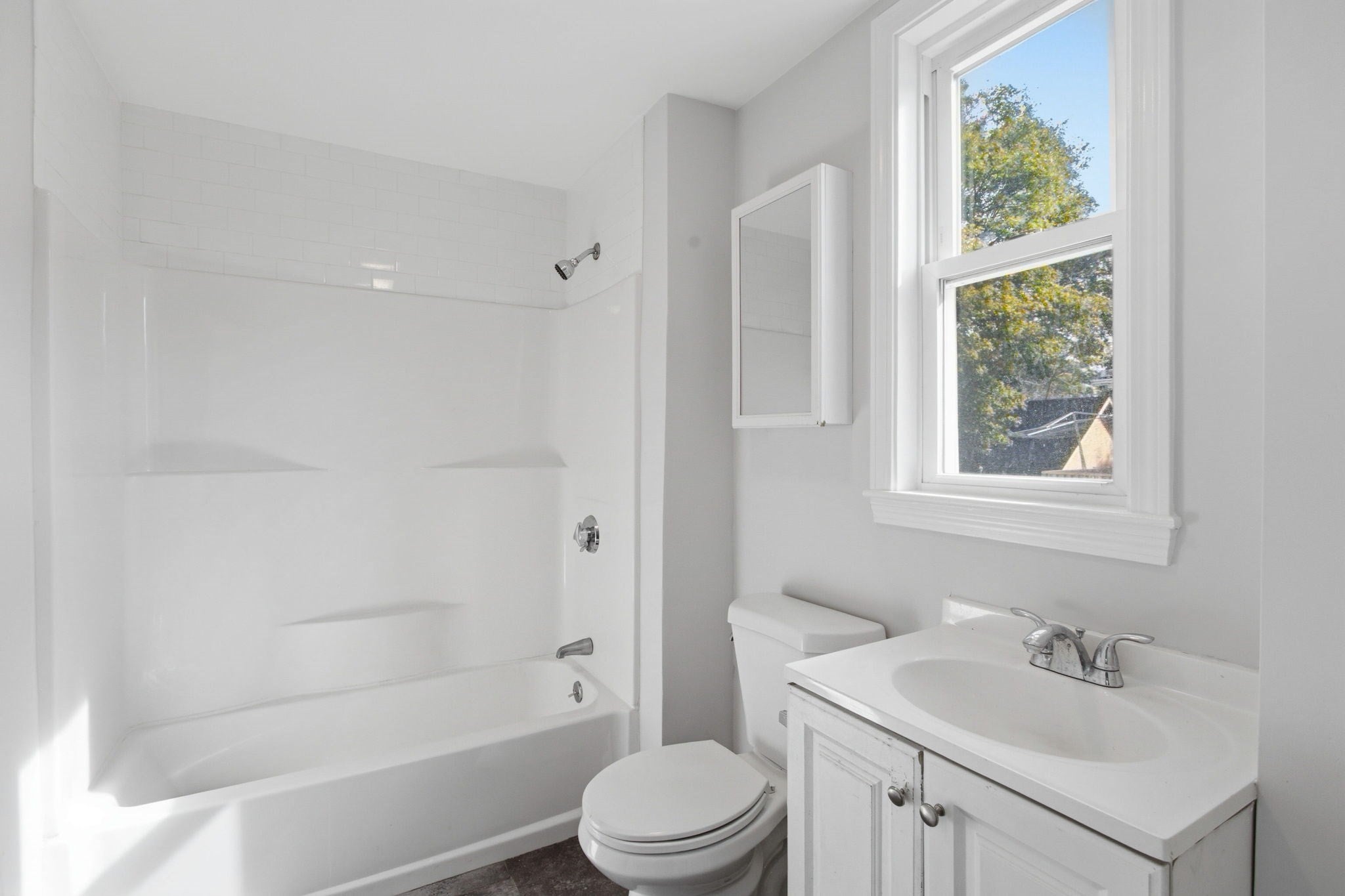 101 Hilldale Ave, Haverhill, MA Photo #20
