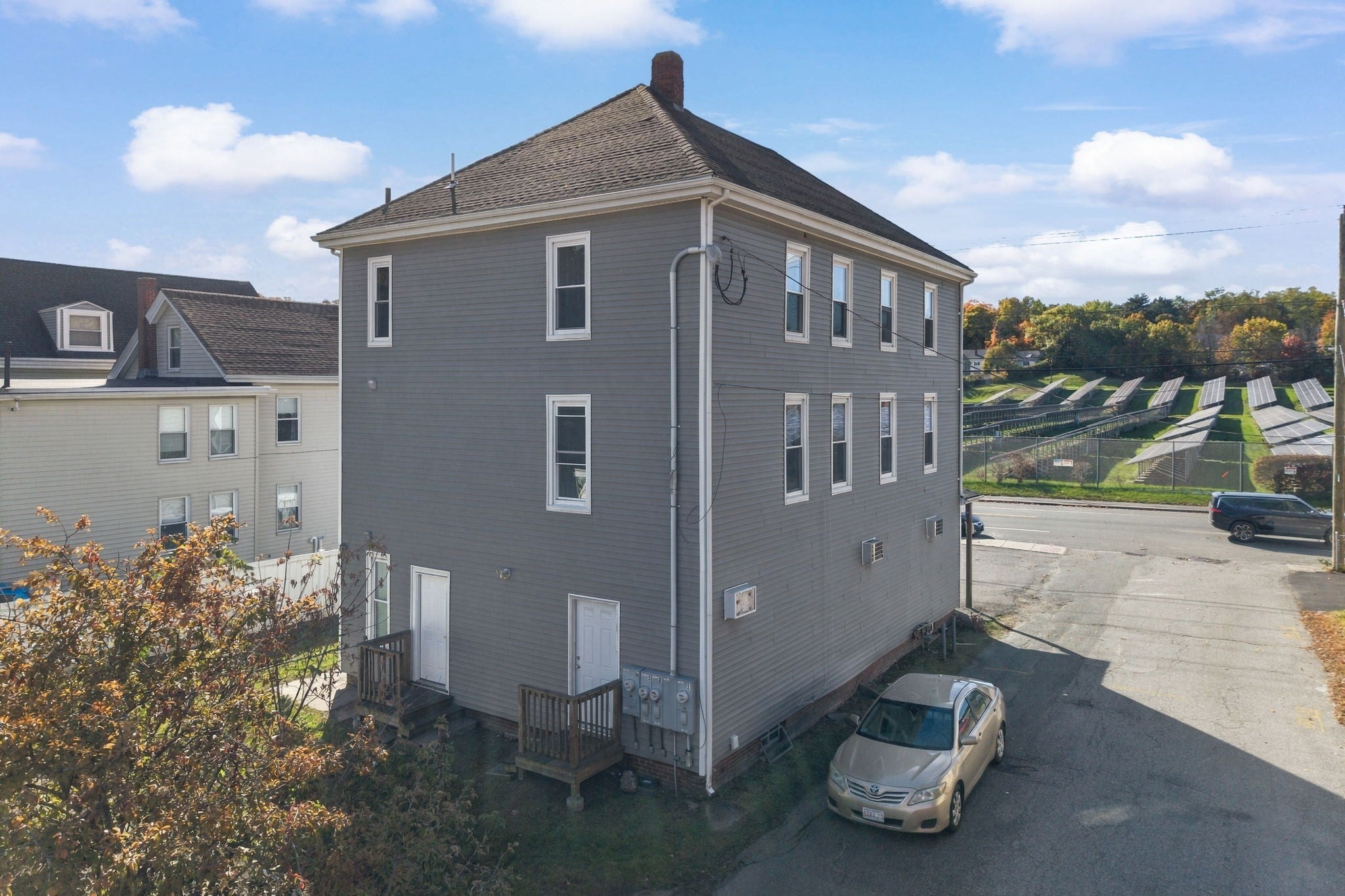 101 Hilldale Ave