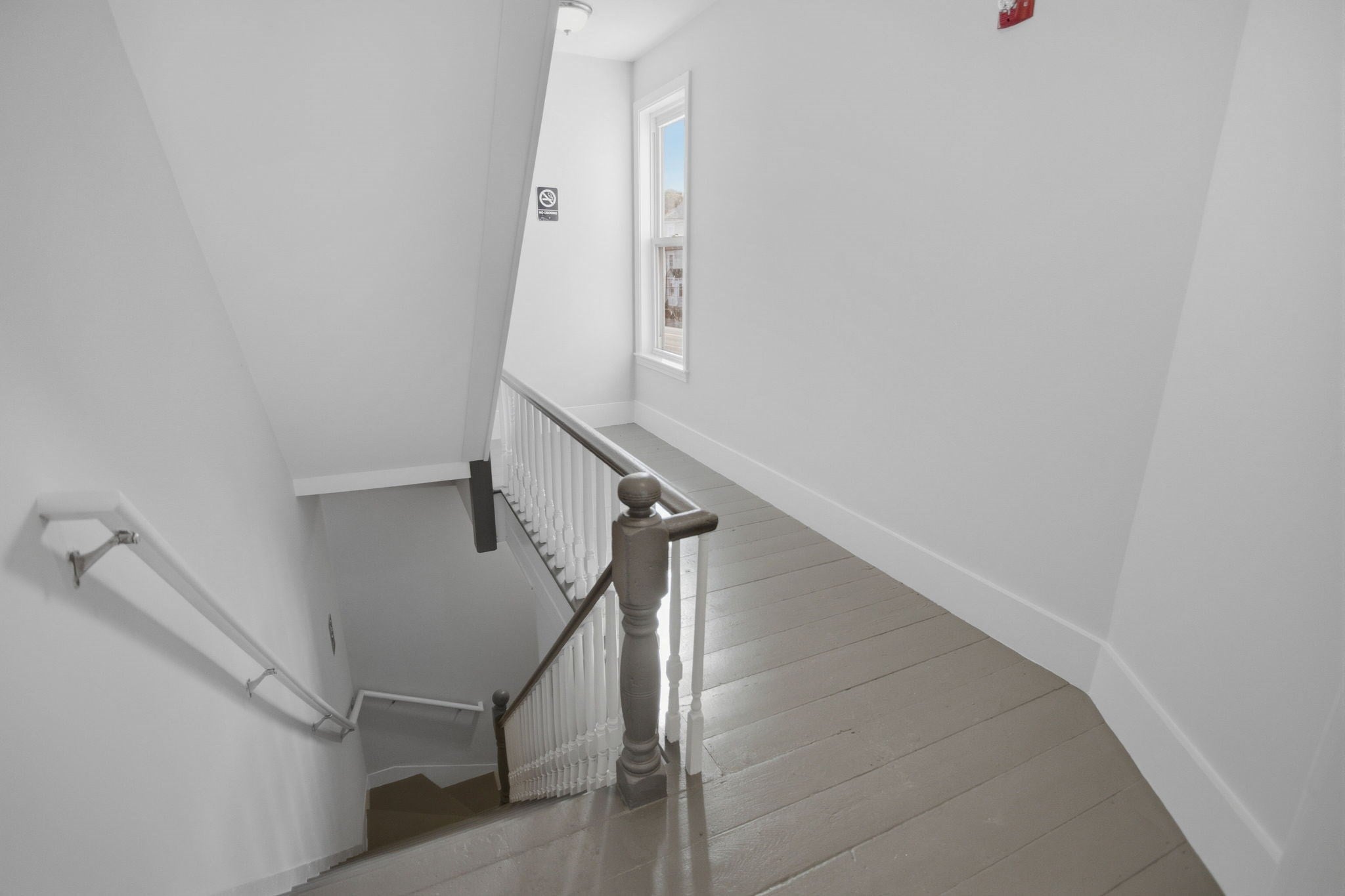 101 Hilldale Ave, Haverhill, MA Photo #8