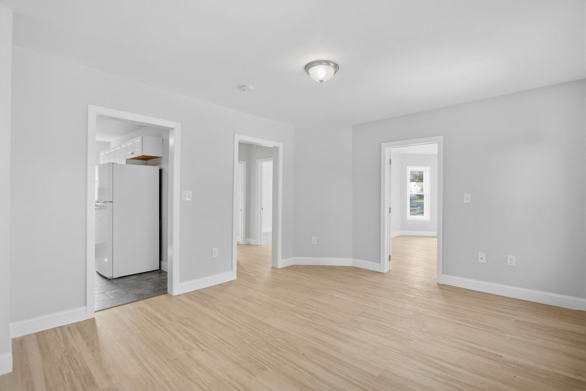101 Hilldale Ave, Haverhill, MA Photo #23