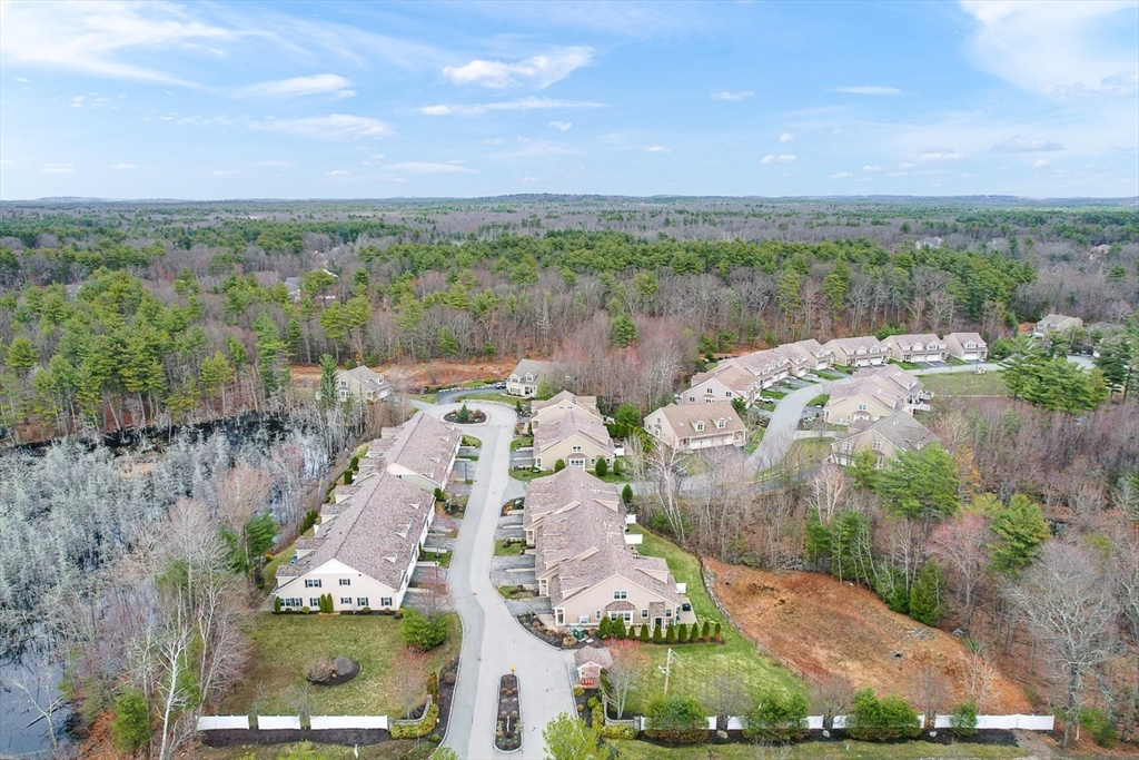 10 White Cedar Drive 10