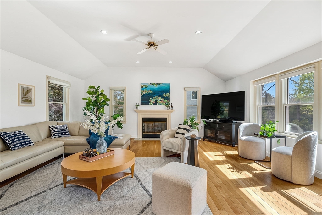 37 Woodcliffe Rd