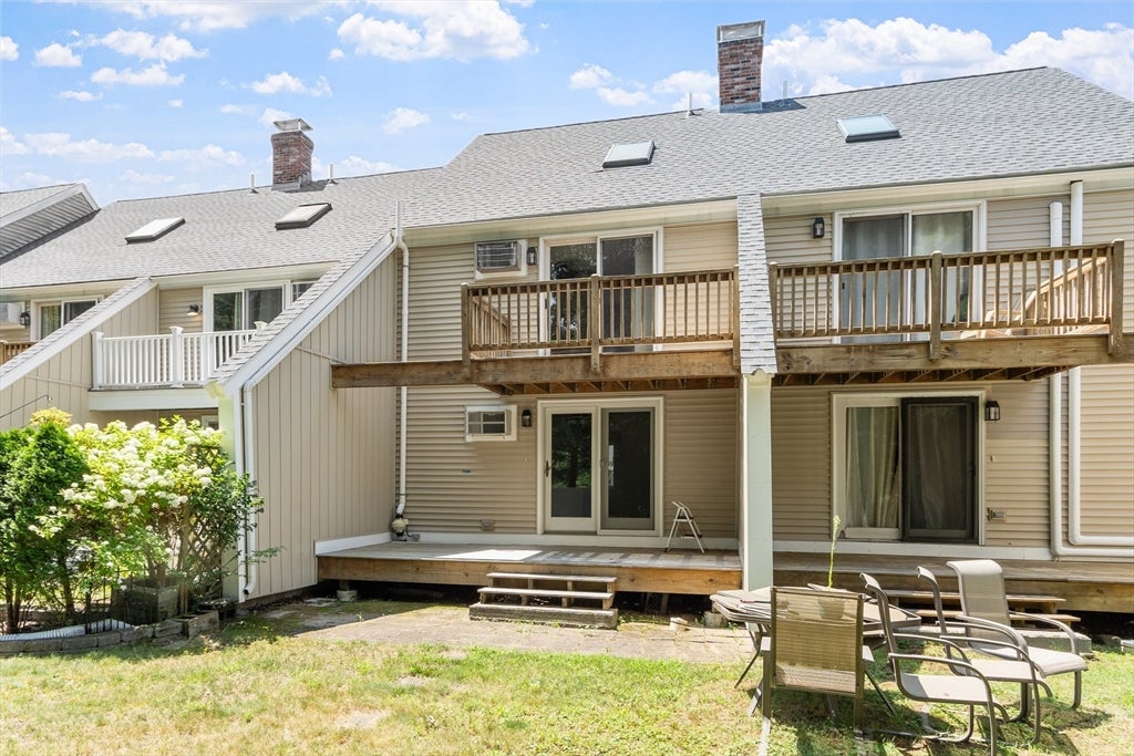 172 Ayer Road F1
