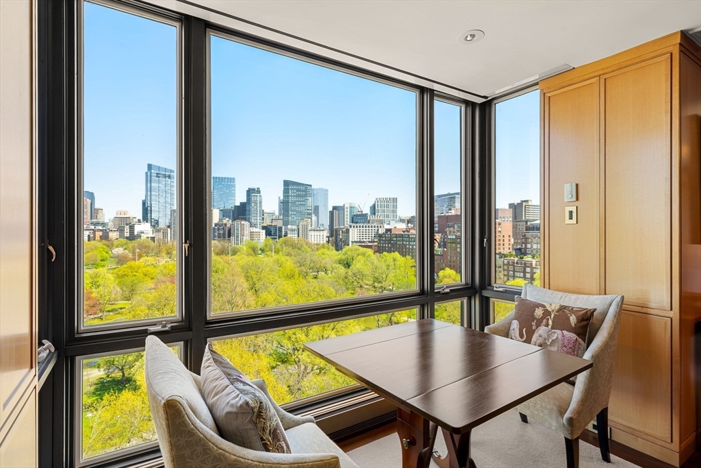 2 Commonwealth Ave 14B