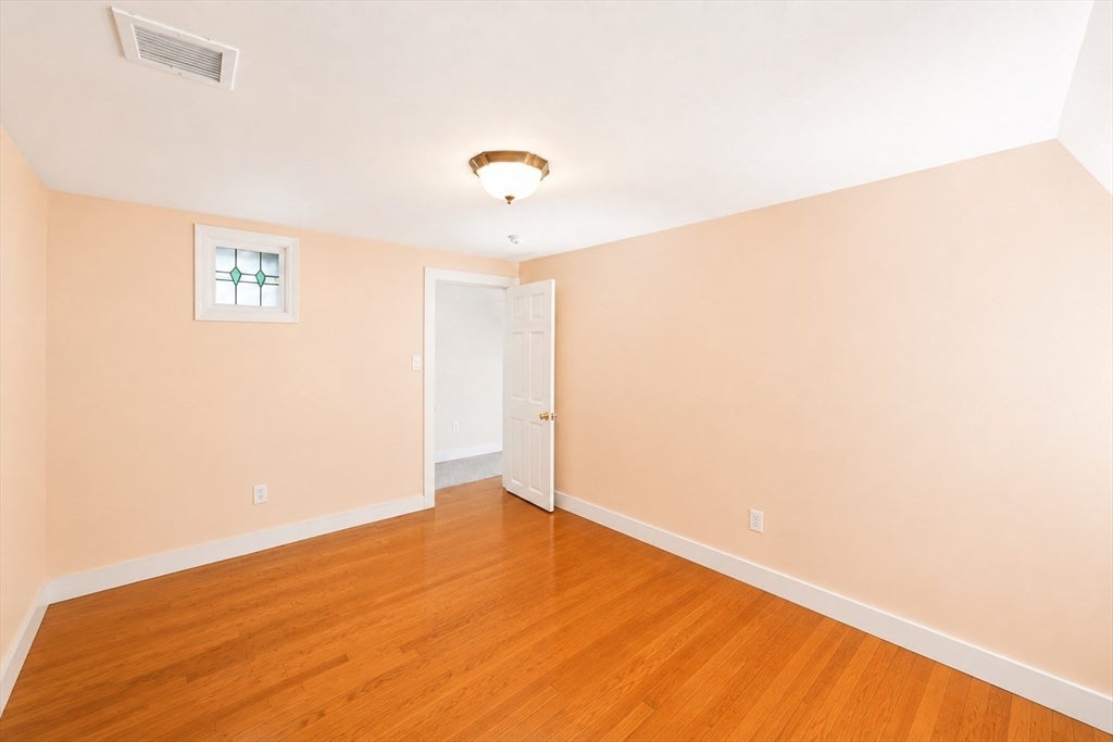 96 Wompatuck Rd, Hingham, MA Photo #10
