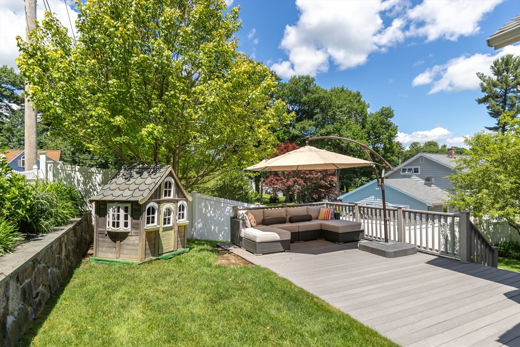 2 Parkwood Road, Lynnfield, MA, 2 Parkwood Road, Lynnfield, MA Photo #6