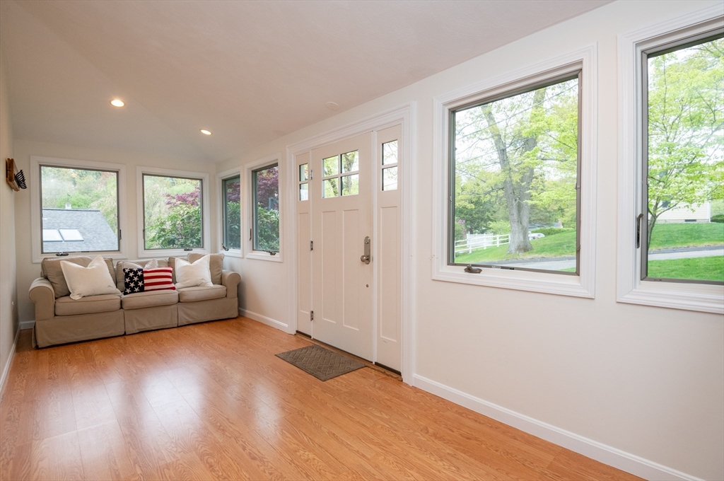 2 Parkwood Road