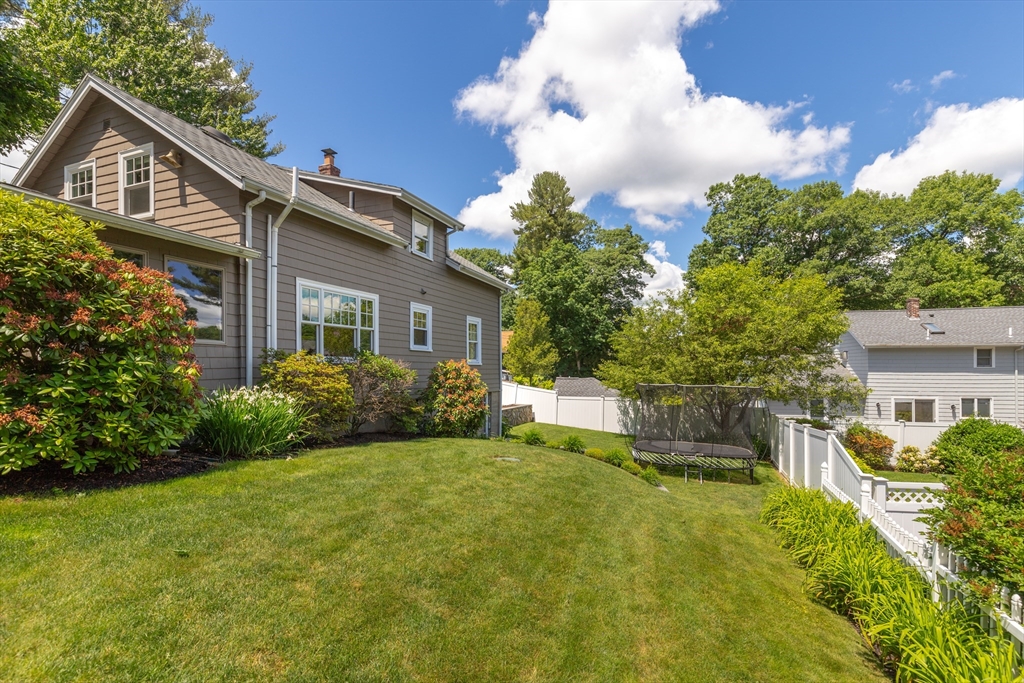 2 Parkwood Road, Lynnfield, MA, 2 Parkwood Road, Lynnfield, MA Photo #10