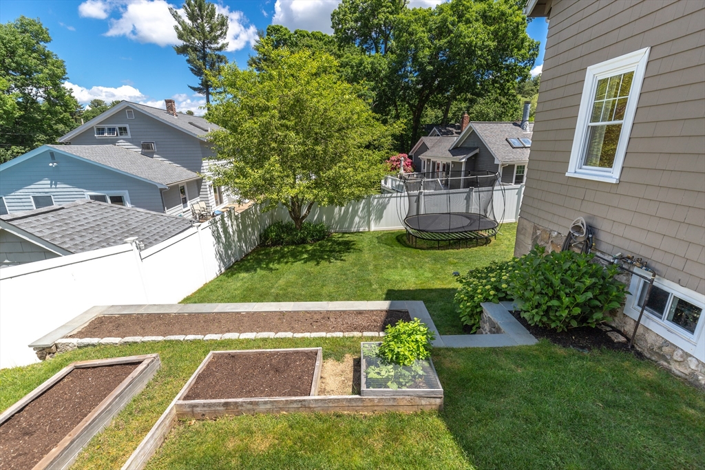 2 Parkwood Road, Lynnfield, MA, 2 Parkwood Road, Lynnfield, MA Photo #7