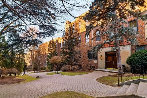 321 Tappan Street 1 Brookline MA 02445