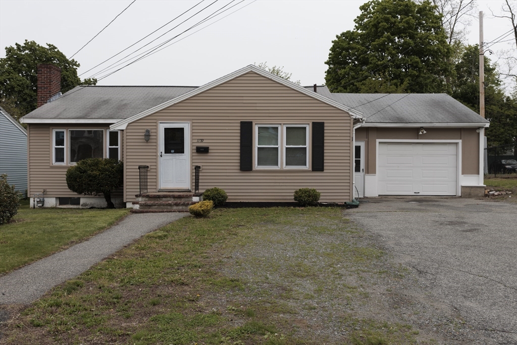 1159 Middlesex St, Lowell, MA Photo #2