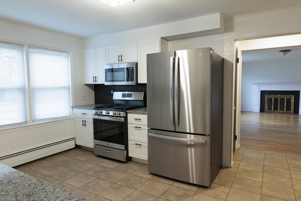 1159 Middlesex St, Lowell, MA Photo #3