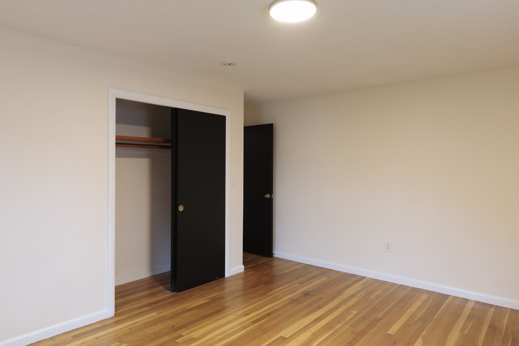 1159 Middlesex St, Lowell, MA Photo #13
