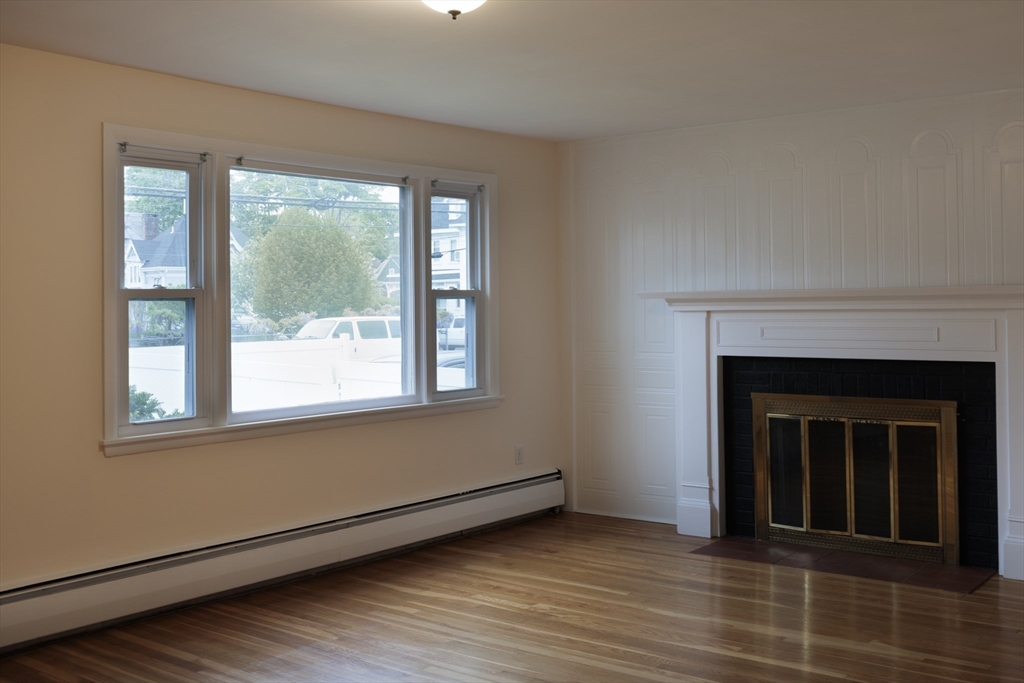 1159 Middlesex St, Lowell, MA Photo #11