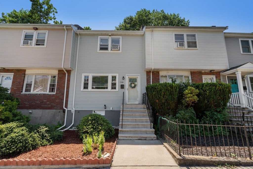 136A Belgrade Ave, Boston, MA Photo #28