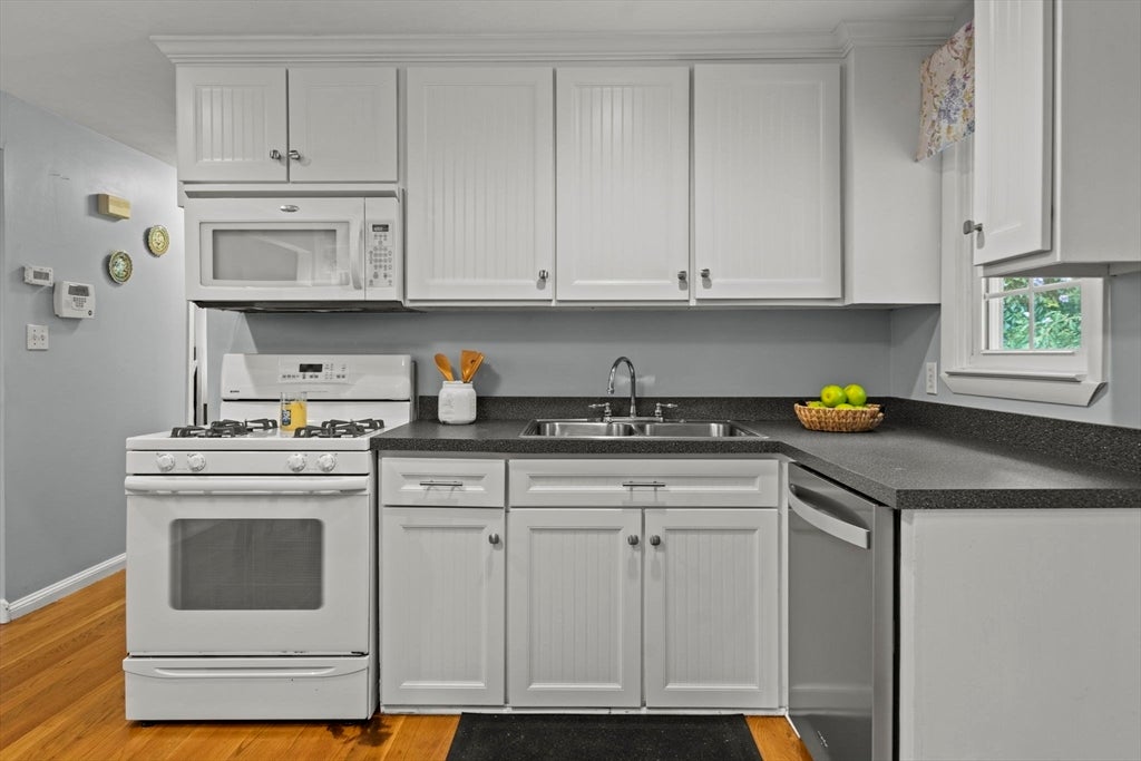134 Marshall Ave, Lowell, MA, 134 Marshall Ave, Lowell, MA Photo #5